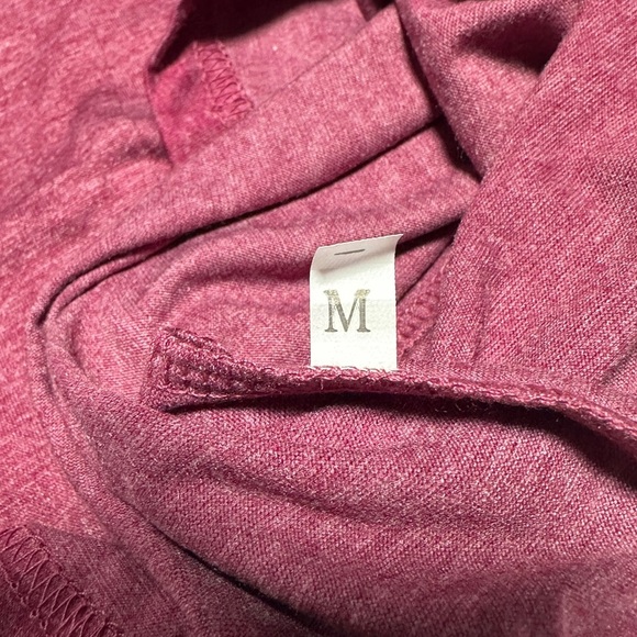 NWT - Casual Maroon T-Shirt - Picture 6 of 8